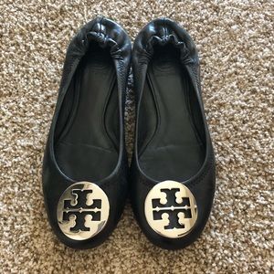 Tory Burch Reva Black Leather Flat with Silver